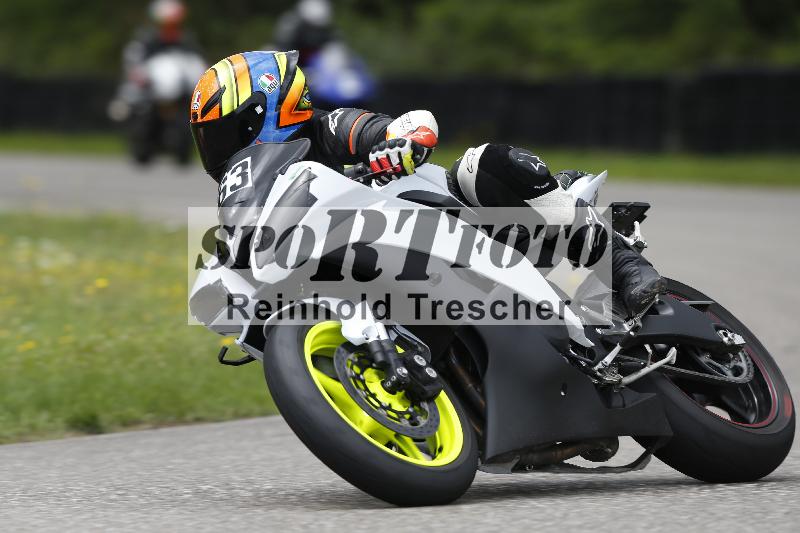 /37 28.07.2025 Dunlop Ride und Test Day ADR/Einsteiger gruen/63